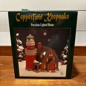 Porcelain Lighted House - Red and Brown